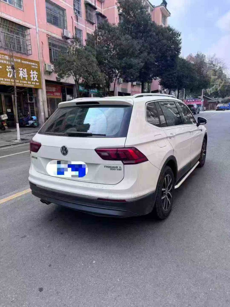 湘潭17年大众途观7