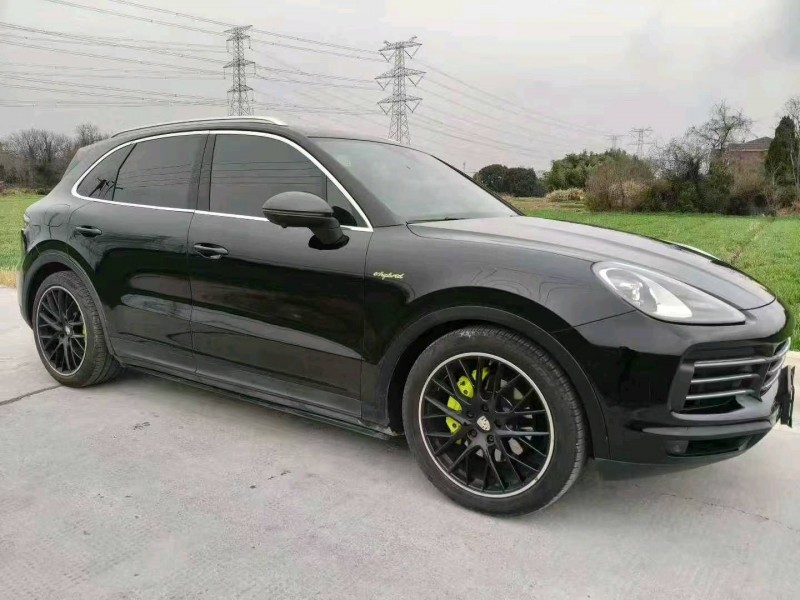 嘉兴21年保时捷卡宴3