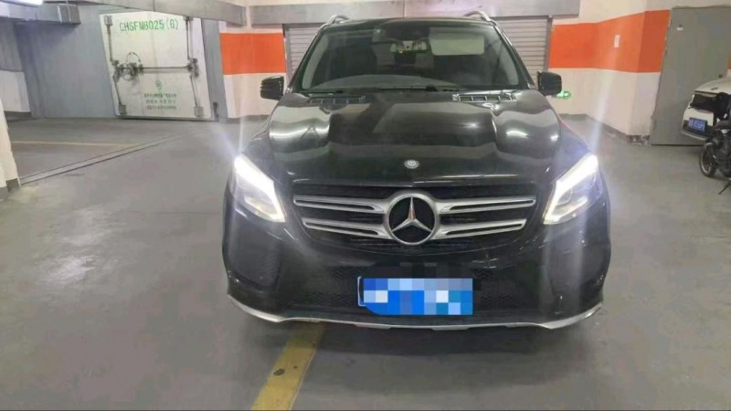 无锡17年奔驰GLE1