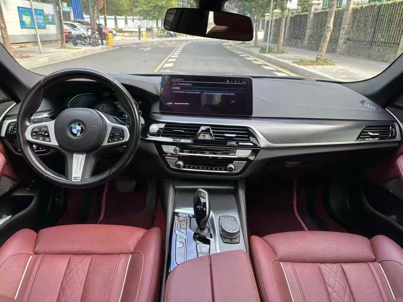 广州21年宝马5系5