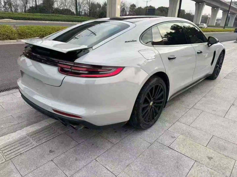 衢州19年保时捷帕拉梅拉5