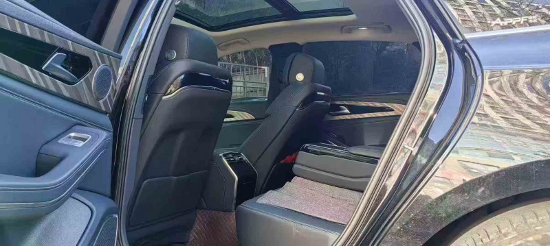 临沧23年红旗H95