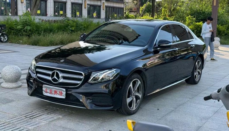 阳江19年奔驰E2