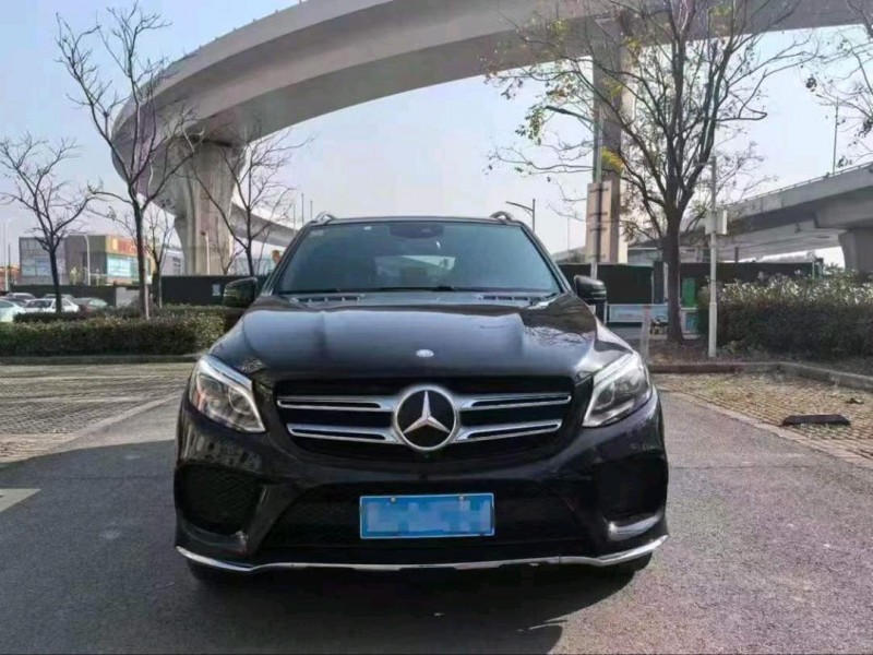 襄阳16年奔驰GLE1