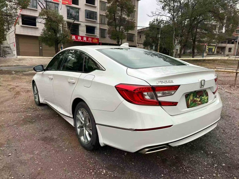 湘潭20年本田雅阁8