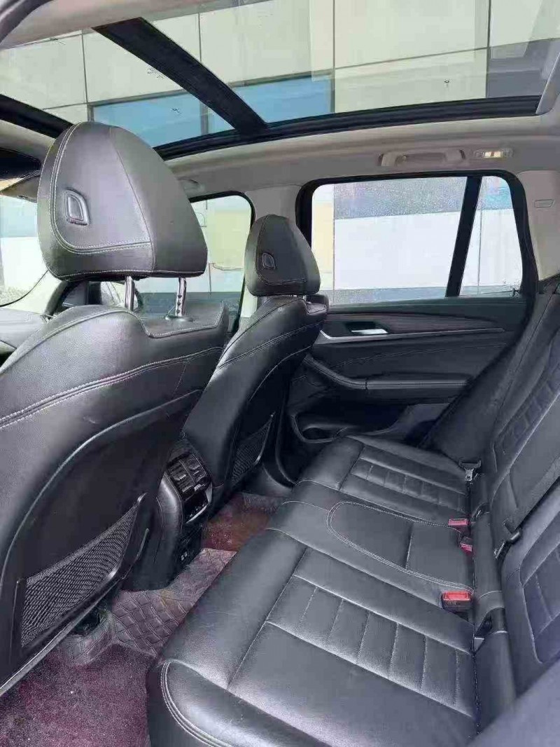 济宁20年宝马X34