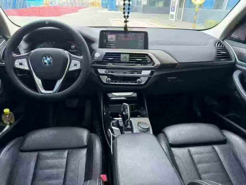 济宁20年宝马X37