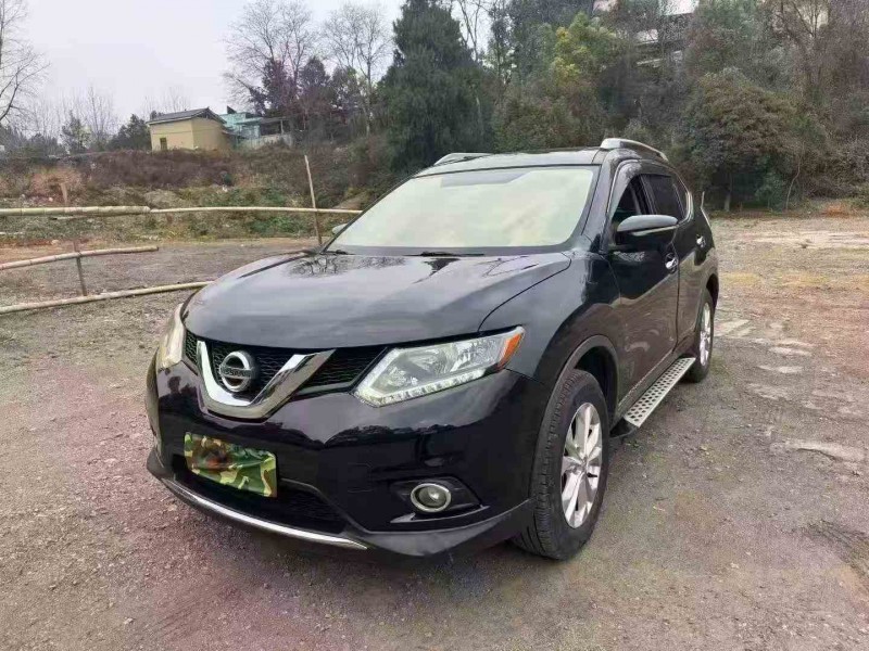 佛山15年日产奇骏3