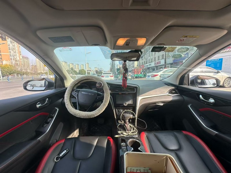 阜阳19年启辰D606