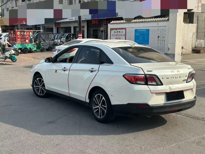 阜阳19年启辰D608