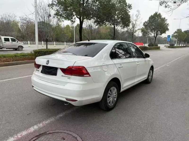 娄底18年大众桑塔纳9