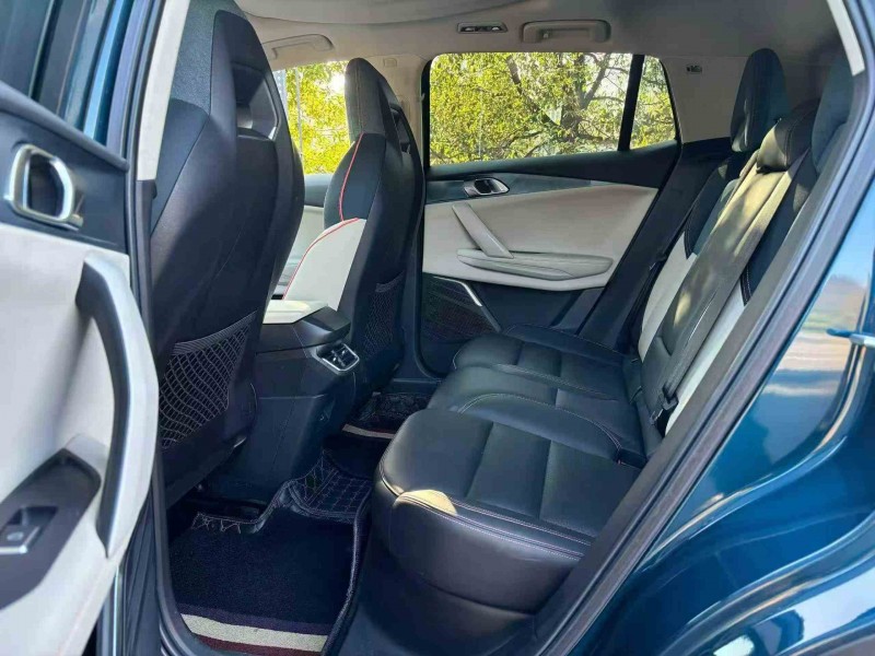 重庆21年领克064