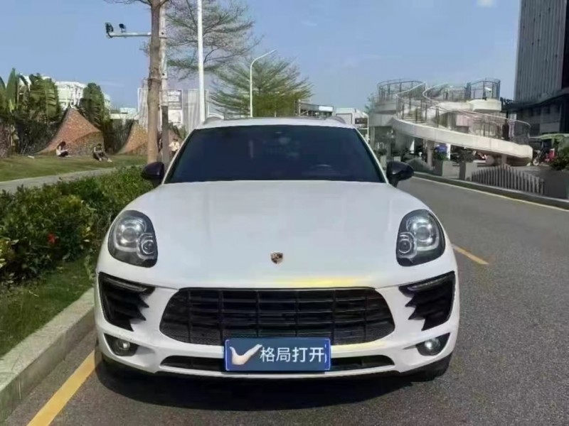 广州17年保时捷Macan1