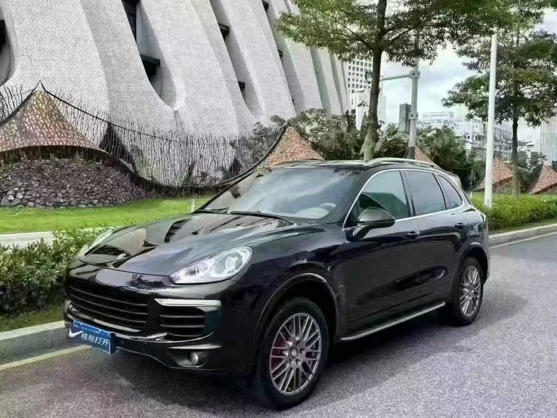 广州15年保时捷卡宴3