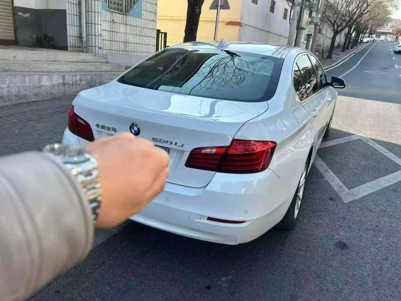济南15年宝马5系8