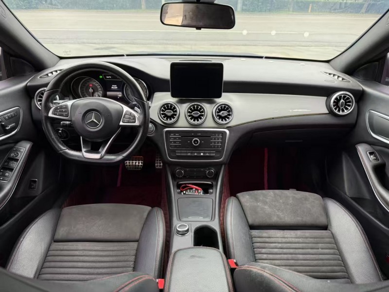 徐州16年奔驰CLA6