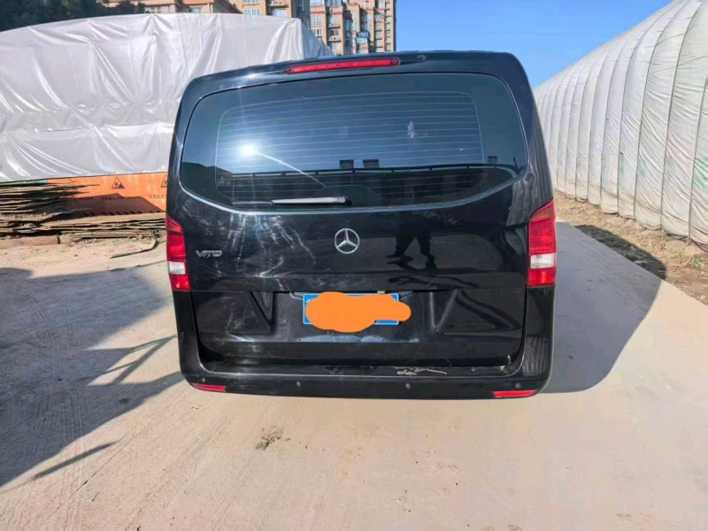 徐州18年奔驰威霆6