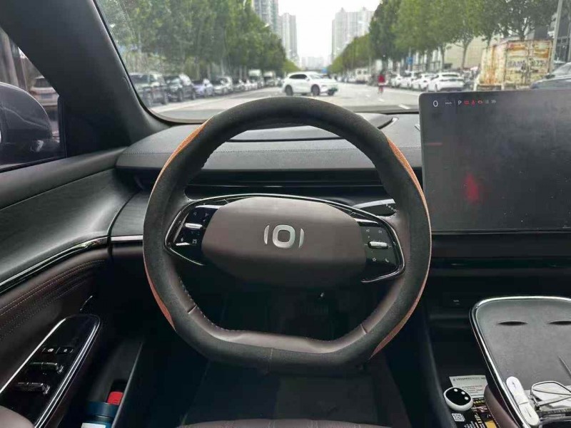 西安25年长安汽车启源4