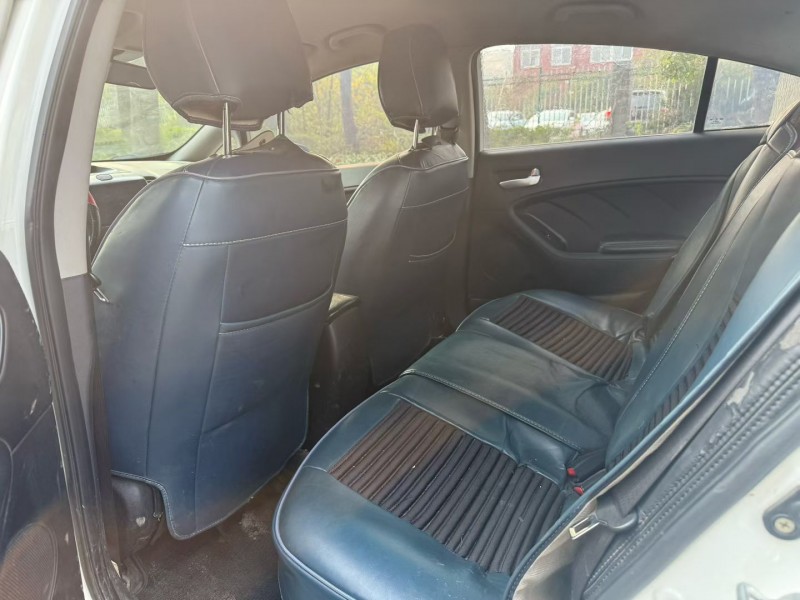 娄底17年起亚K35