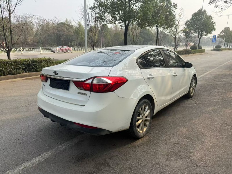 娄底17年起亚K37