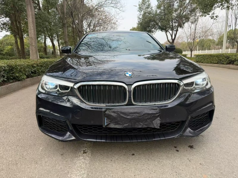 娄底19年宝马5系1