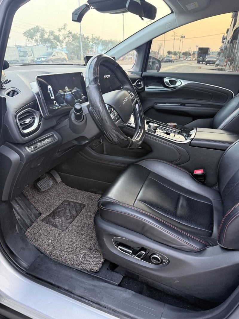 潮州22年传祺埃安V3