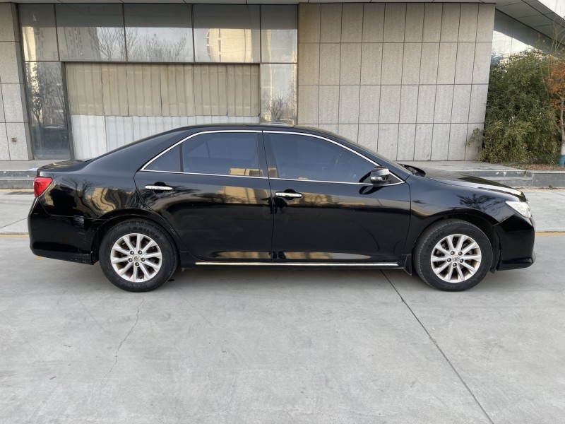 济宁15年丰田凯美瑞7