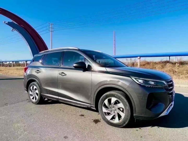 济宁21年传祺GS43