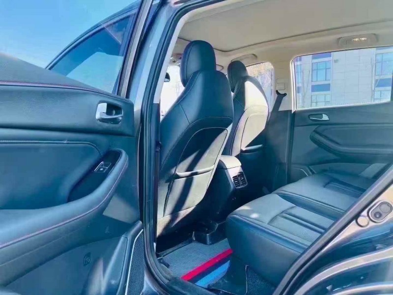 济宁21年传祺GS44