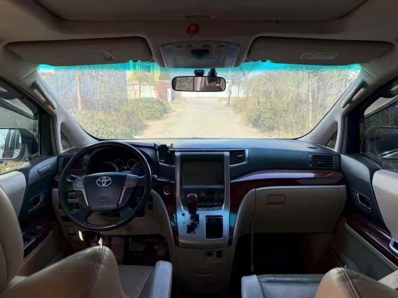 枣庄11年丰田埃尔法5