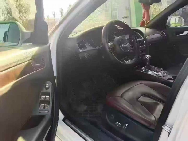 济宁14年奥迪A4L6