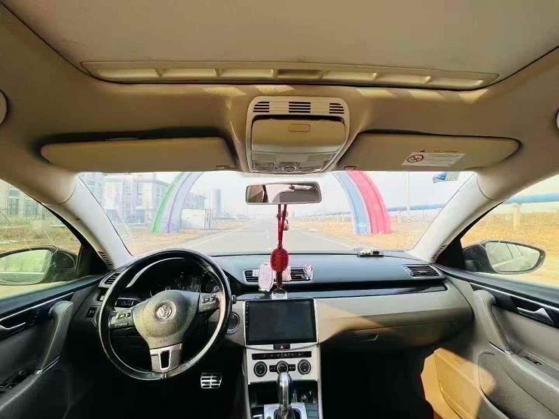 济宁15年大众迈腾5