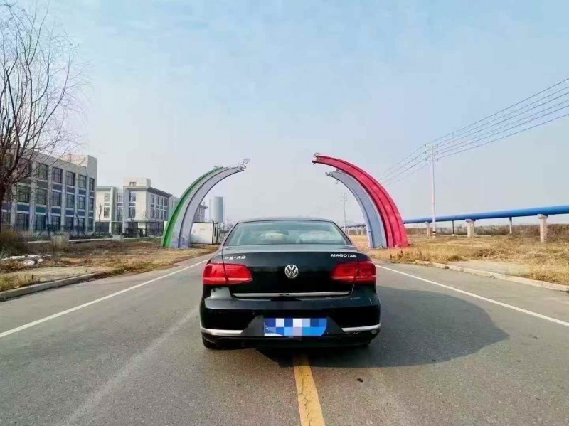 济宁15年大众迈腾6