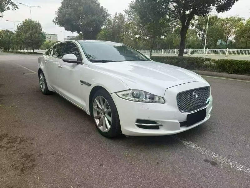 娄底12年捷豹XJL3