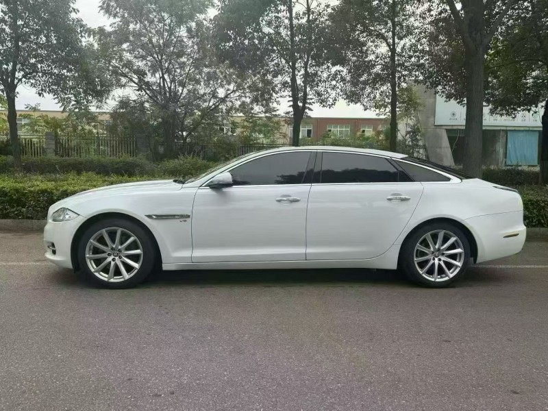 娄底12年捷豹XJL7