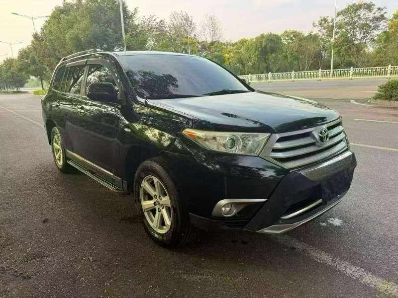 娄底13年丰田汉兰达3