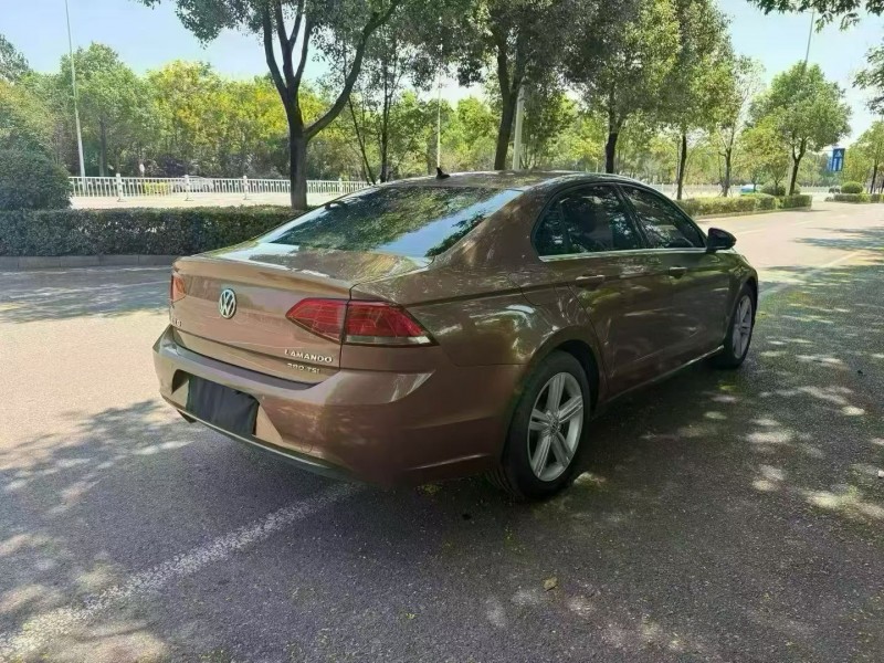 娄底16年大众凌渡8