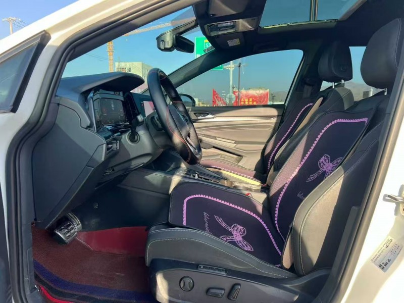 临夏18年宝马5系3