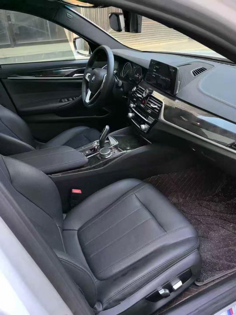 青岛18年宝马5系5