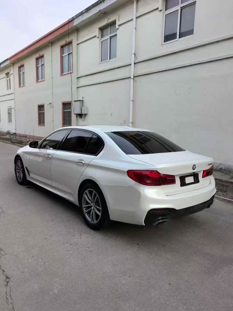 青岛18年宝马5系8