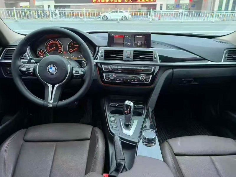 临夏19年宝马3系6
