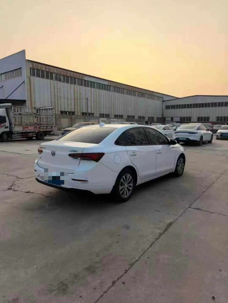 保定20年别克英朗6