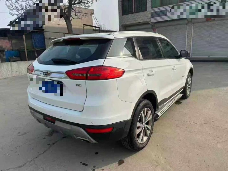 保定17年吉利博越7