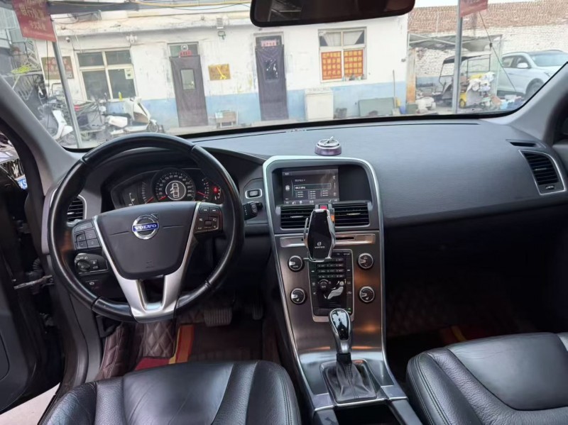 邢台13年沃尔沃XC605