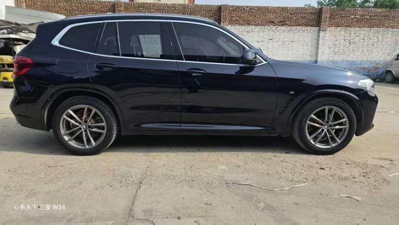 邢台19年宝马X33