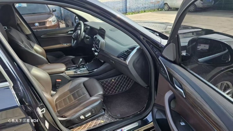 邢台19年宝马X34