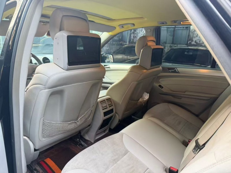 邢台11年奔驰ML4