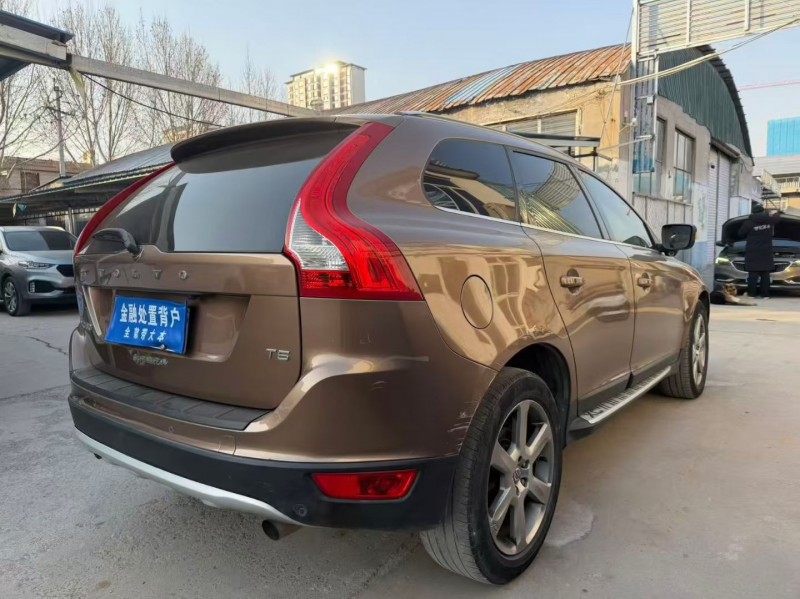 邢台12年沃尔沃XC606