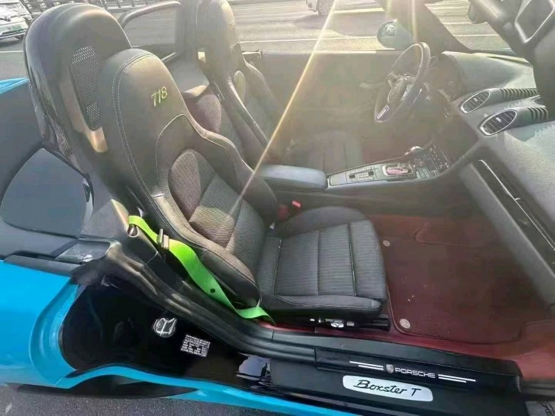 青岛20年保时捷7183