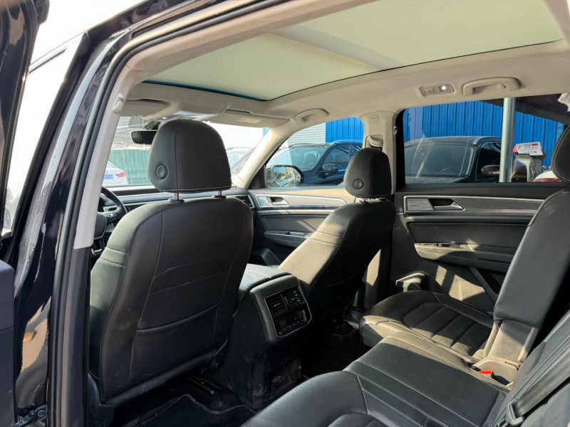 邢台20年大众途昂8